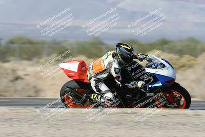 media/Dec-04-2025-Racers Edge (Thu) [[5ebc9f124d]]/3-B Group/5-Session 2 Turn 2 inside Speed Pans/